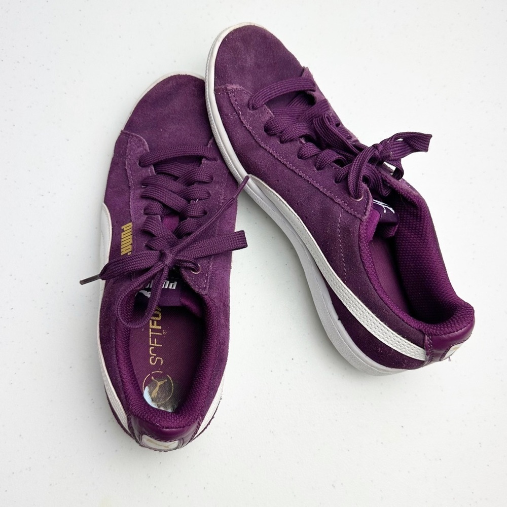 Puma Vikky Suede Sneakers Purple Violet Lace Up Shoe